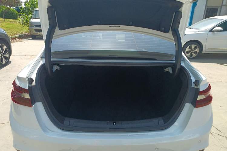 Used Geometry A 2019 Upgraded Model High-Performance Standard Range Power Cube Version Trunk