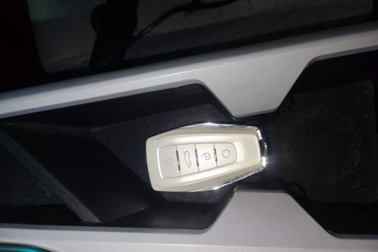 Used Geometry A 2019 Upgraded Model High-Performance Standard Range Power Cube Version Vehicle Key