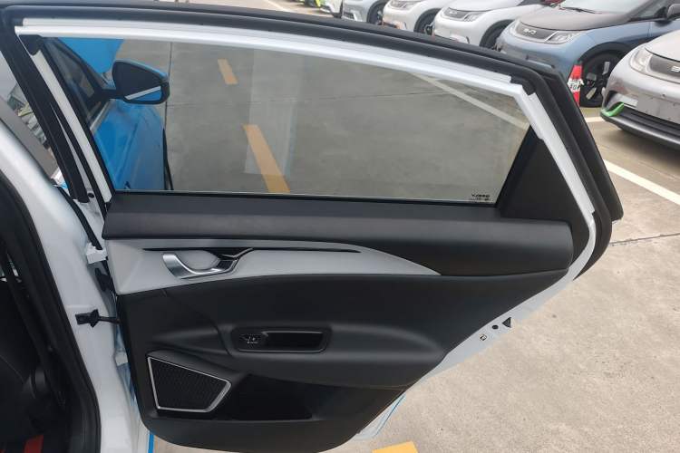 Used Geometry A 2021 Pro Enjoy High-Dimensional Range Edition 430 km A430 Square Version Interior 6