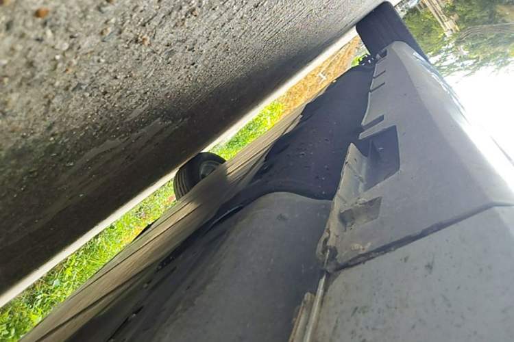 Used Geometry A 2021 Pro Enhanced High-Efficiency Range Version 600 km A600 Cubic Edition Right Side Sill