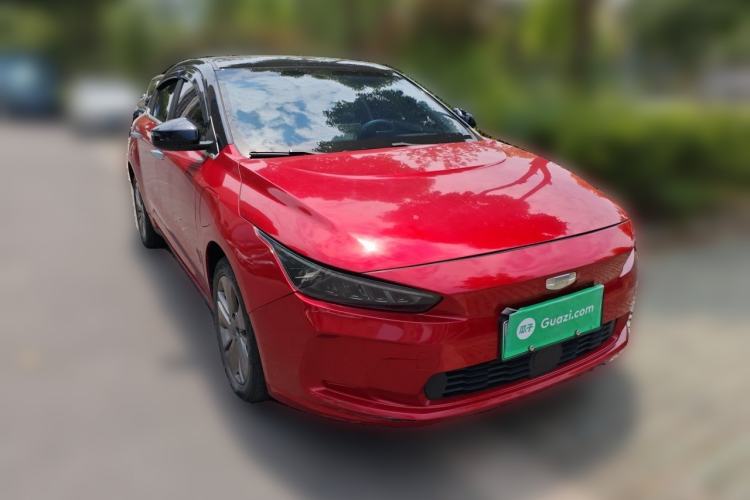 Used Geometry A 2021 Pro Enhanced High-Efficiency Range Version 600 km A600 Cubic Edition Front Right 45 Deg
