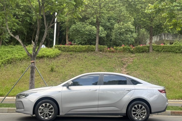 Used Geometry A 2021 Pro Enjoy High-Dimensional Range Edition 430 km A430 Square Version Exterior 4