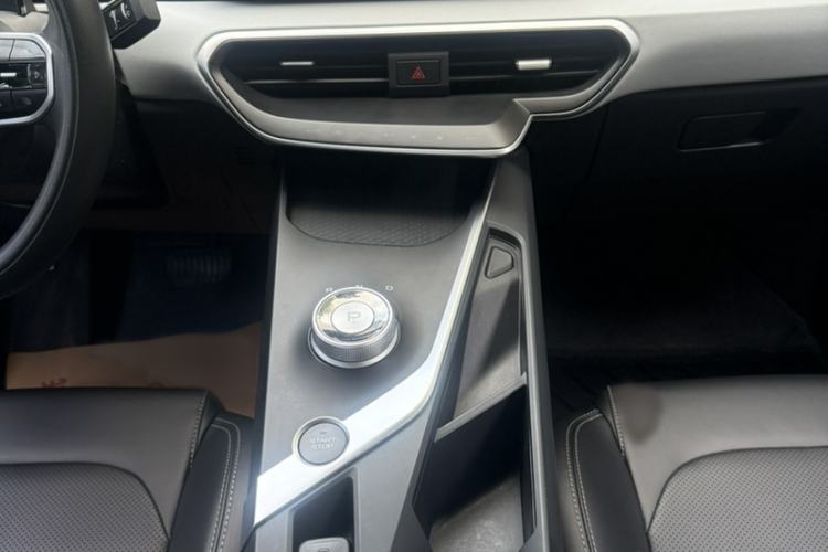 Used Geometry A 2021 Pro Enjoy High-Dimensional Range Edition 430 km A430 Square Version Exterior 5