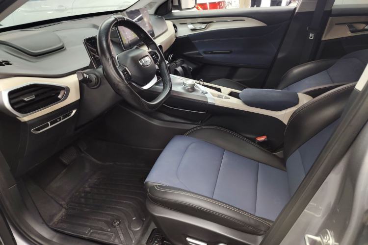 Used Geometry A 2021 Pro Enjoy High-Dimensional Range Edition 430 km A430 Cubic Version Left Front Seat