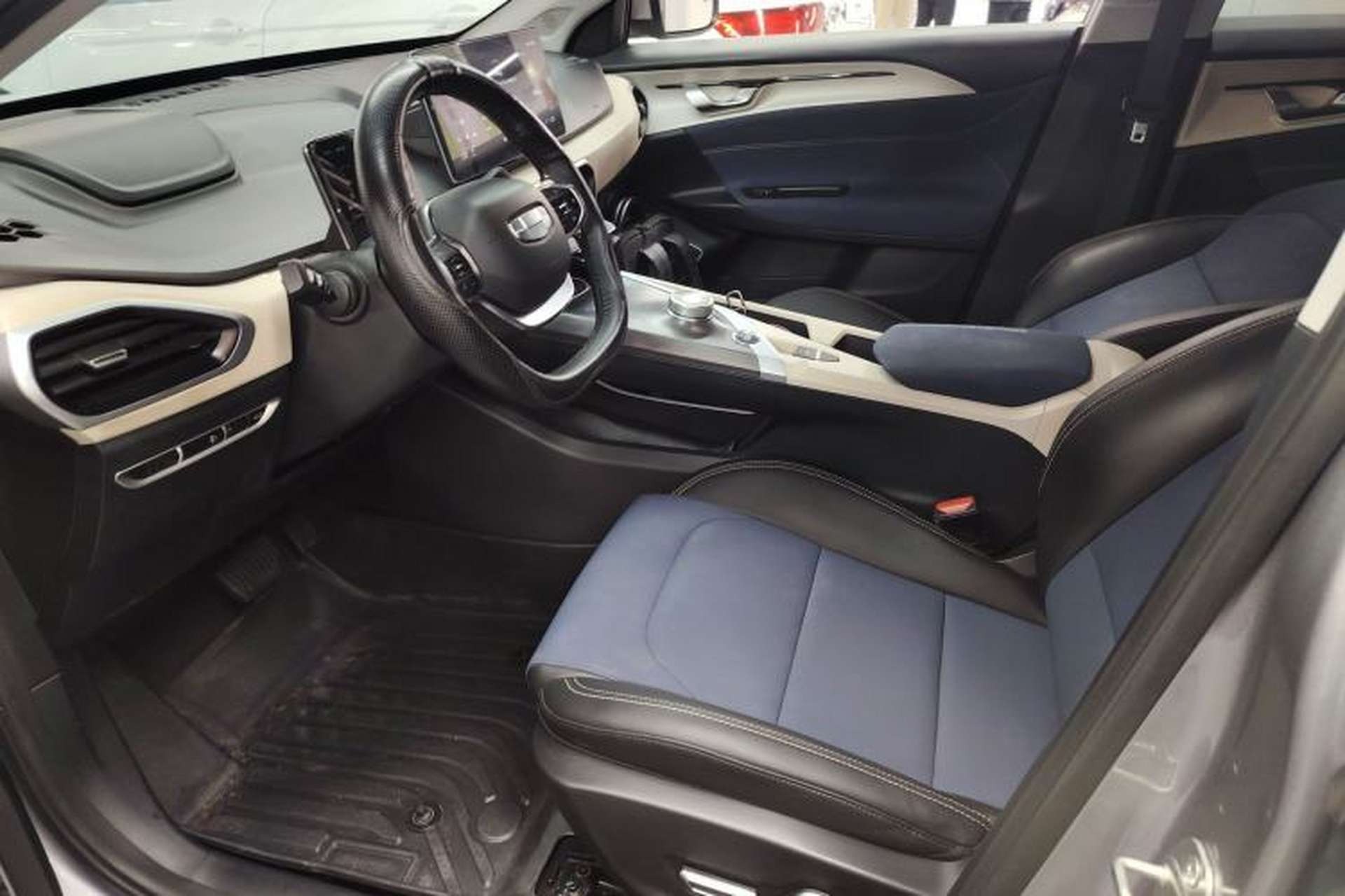 Used Geometry A 2021 Pro Enjoy High-Dimensional Range Edition 430 km A430 Cubic Version Left Front Seat