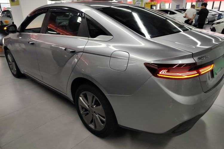 Used Geometry A 2021 Pro Enjoy High-Dimensional Range Edition 430 km A430 Cubic Version Left Side