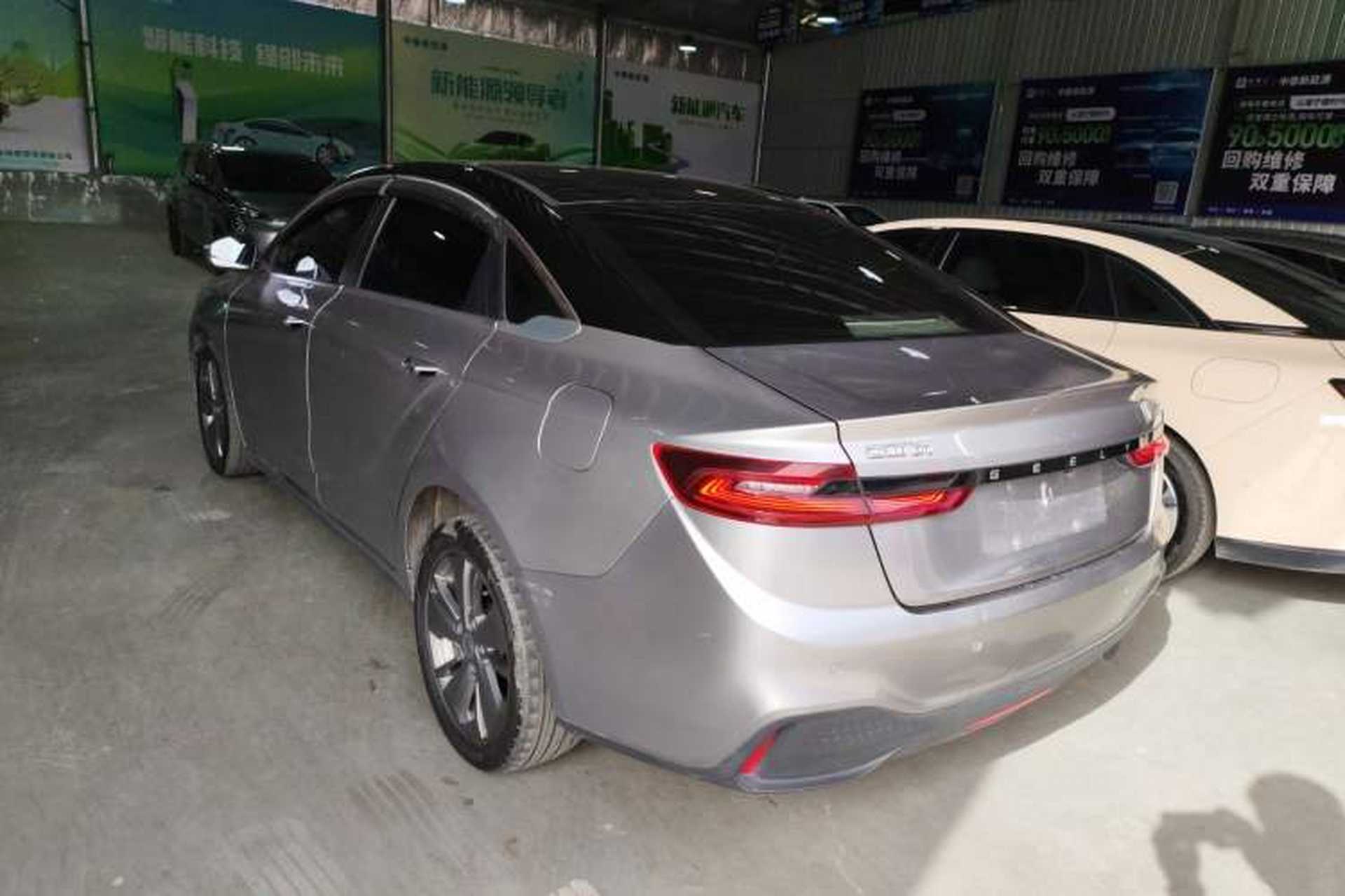 Used Geometry A 2021 Pro Enhanced High-Efficiency Range Version 600 km A600 Cubic Edition Rear Left 45 Deg