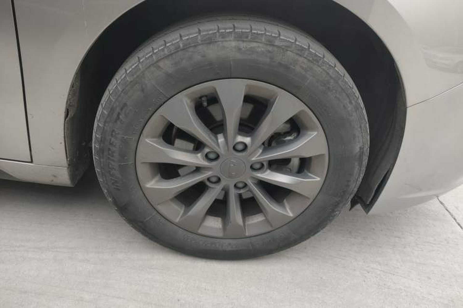 Used Geometry A 2021 Pro Enjoy High-Dimensional Range Edition 430 km A430 Square Version Right Front Wheel Hub