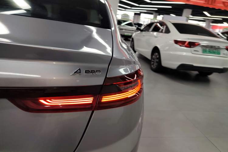 Used Geometry A 2021 Pro Enjoy High-Dimensional Range Edition 430 km A430 Cubic Version Right Rear Taillight