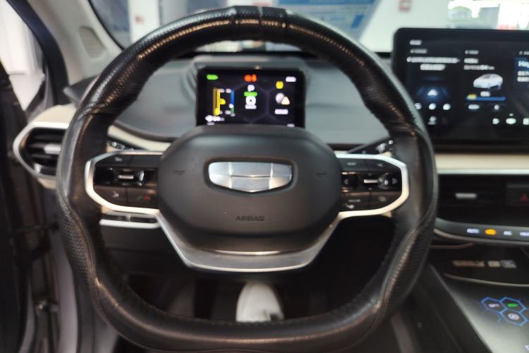 Used Geometry A 2021 Pro Enjoy High-Dimensional Range Edition 430 km A430 Cubic Version Steering Wheel