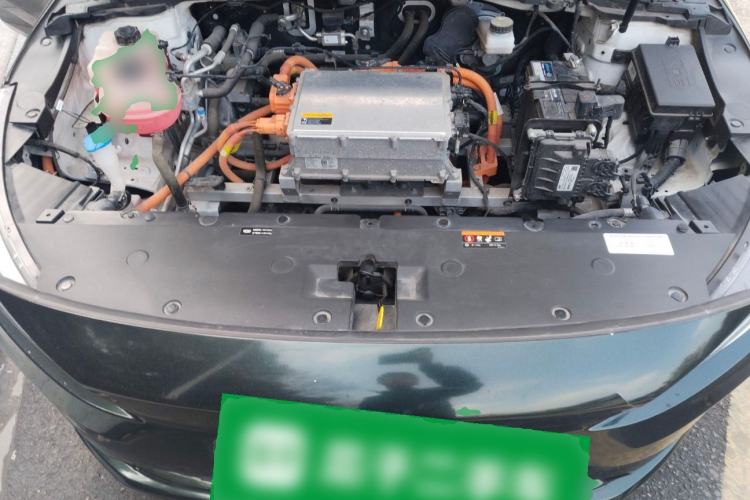 Used Geometry A 2021 Pro Enhanced High-Efficiency Range Version 600KM A600 PowerCube Edition Engine Bay