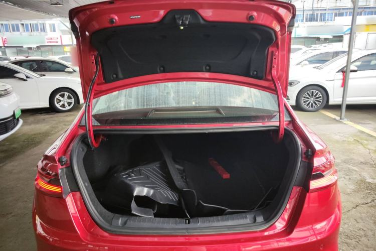 Used Geometry A 2021 Pro Enjoy High-Dimensional Range Edition 430 km A430 Cubic Version Trunk