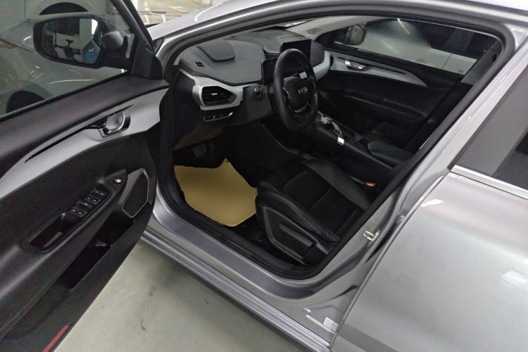 Used Geometry A 2021 Pro Enjoy High-Dimensional Range Edition 430 km A430 Square Version Driver Seat
