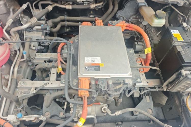 Used Geometry A 2021 Pro Enhanced High-Efficiency Range Version 600KM A600 Asian Games Edition Engine Bay
