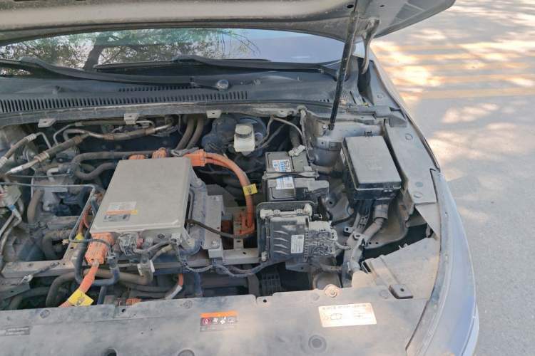 Used Geometry A 2021 Pro Enhanced High-Efficiency Range Version 600 km A600 Cubic Edition Engine Bay Left
