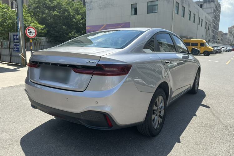 Used Geometry A 2021 Pro Enjoy High-Dimensional Range Edition 430KM A430 Easy-Drive Version Exterior 3