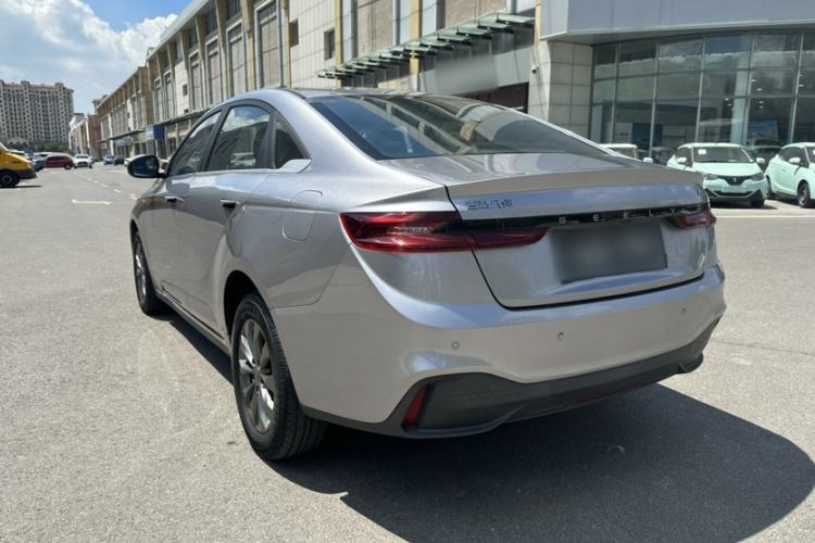 Used Geometry A 2021 Pro Enjoy High-Dimensional Range Edition 430KM A430 Easy-Drive Version Exterior 5