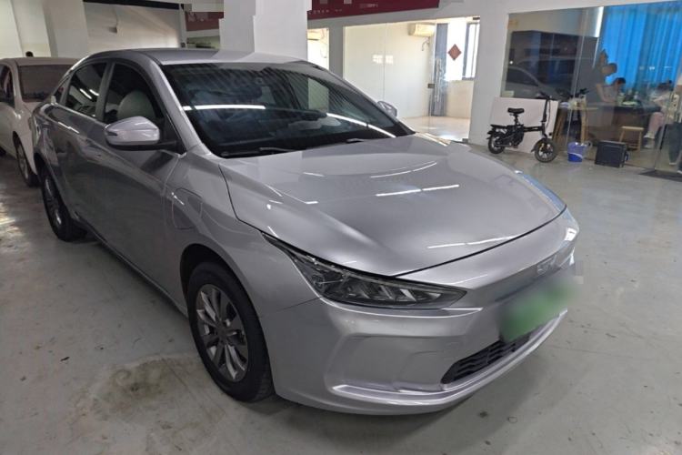 Used Geometry A 2021 Pro Enjoy High-Dimensional Range Edition 430 km A430 Square Version Front Right 45 Deg