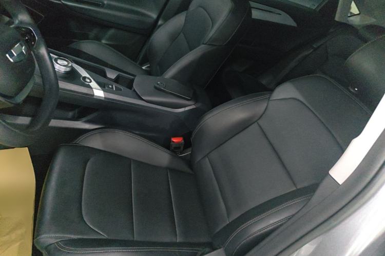 Used Geometry A 2021 Pro Enjoy High-Dimensional Range Edition 430 km A430 Square Version Left Front Seat