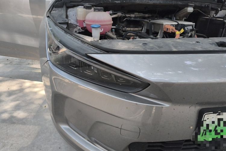 Used Geometry A 2021 Pro Enjoy High-Dimensional Range Edition 430 km A430 Square Version Right Front Headlight
