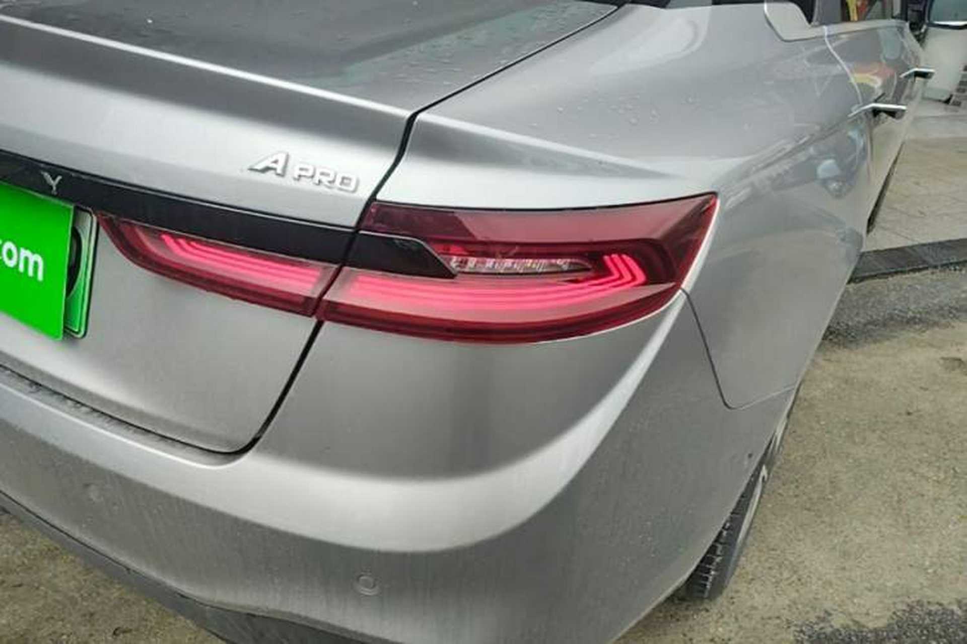 Used Geometry A 2021 Pro Enhanced High-Efficiency Range Version 600KM A600 PowerCube Edition Right Rear Taillight
