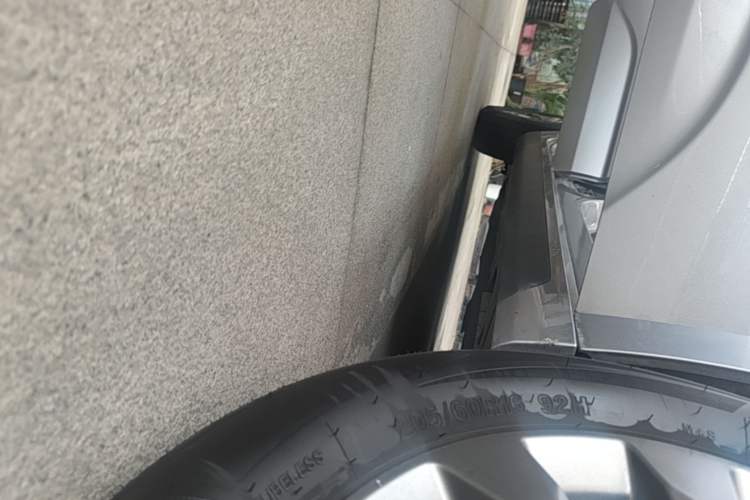 Used Geometry A 2021 Pro Enjoy High-Dimensional Range Edition 430KM A430 Easy-Drive Version Right Side Sill