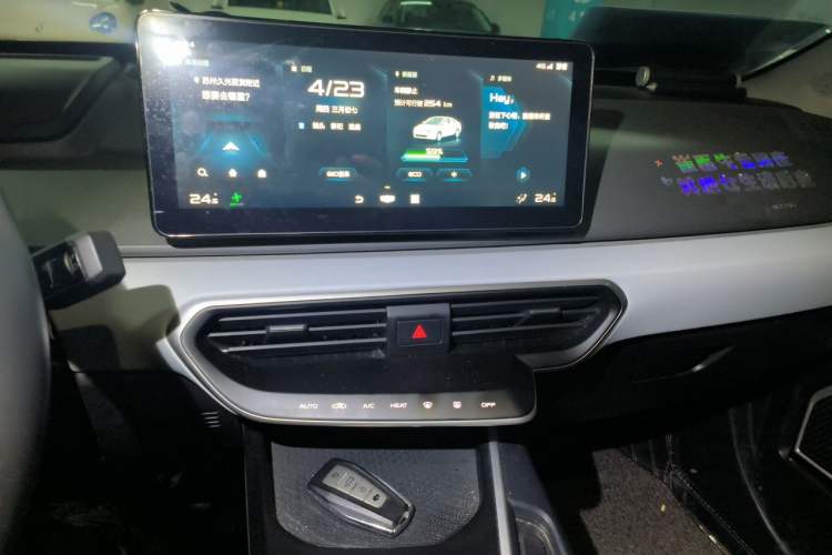 Used Geometry A 2021 Pro Enjoy High-Dimensional Range Edition 430KM A430 Easy-Drive Version Audio And AC Panel