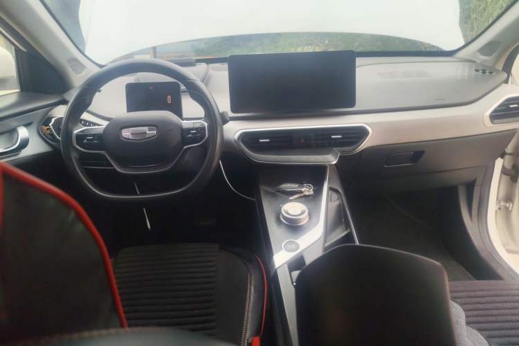 Used Geometry A 2021 Pro Enjoy High-Dimensional Range Edition 430 km A430 Square Version Center Console