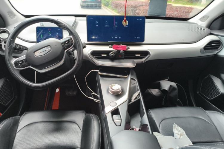 Used Geometry A 2021 Pro Enjoy High-Dimensional Range Edition 430 km A430 Square Version Center Console
