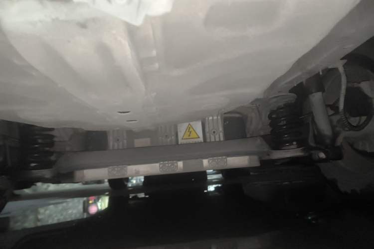 Used Geometry A 2021 Pro Enjoy High-Dimensional Range Edition 430 km A430 Cubic Version Chassis Rear
