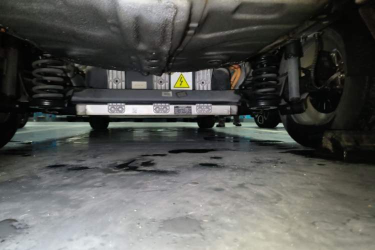 Used Geometry A 2021 Pro Enjoy High-Dimensional Range Edition 430KM A430 Easy-Drive Version Chassis Rear