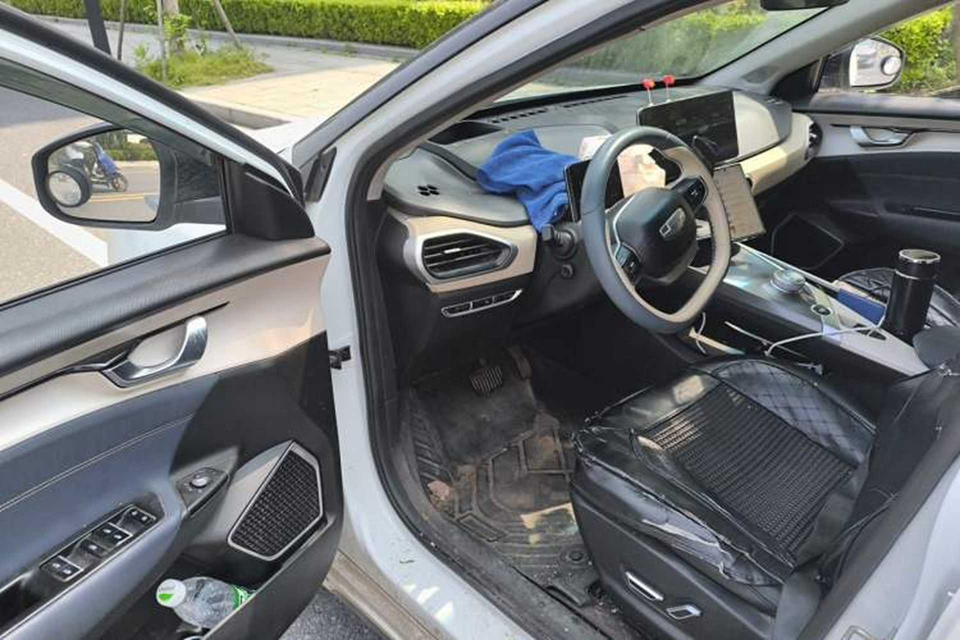 Used Geometry A 2021 Pro Enhanced High-Efficiency Range Version 600 km A600 Cubic Edition Driver Seat
