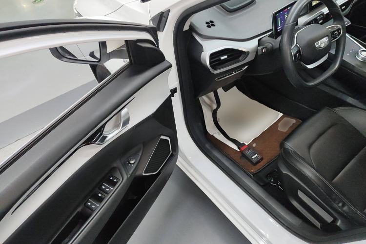 Used Geometry A 2021 Pro Enjoy High-Dimensional Range Edition 430 km A430 Square Version Driver Seat
