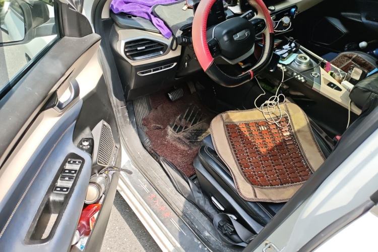 Used Geometry A 2021 Pro Enjoy High-Dimensional Range Edition 430 km A430 Cubic Version Driver Seat