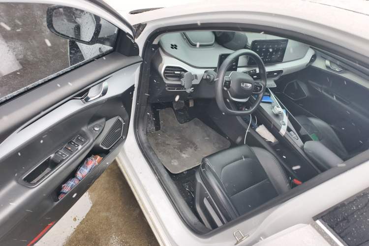 Used Geometry A 2021 Pro Enjoy High-Dimensional Range Edition 430 km A430 Square Version Driver Seat