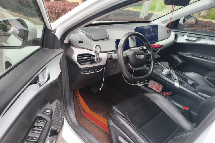 Used Geometry A 2021 Pro Enjoy High-Dimensional Range Edition 430 km A430 Square Version Driver Seat