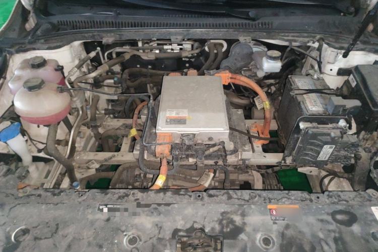 Used Geometry A 2021 Pro Enhanced High-Efficiency Range Version 600 km A600 Cubic Edition Engine Bay