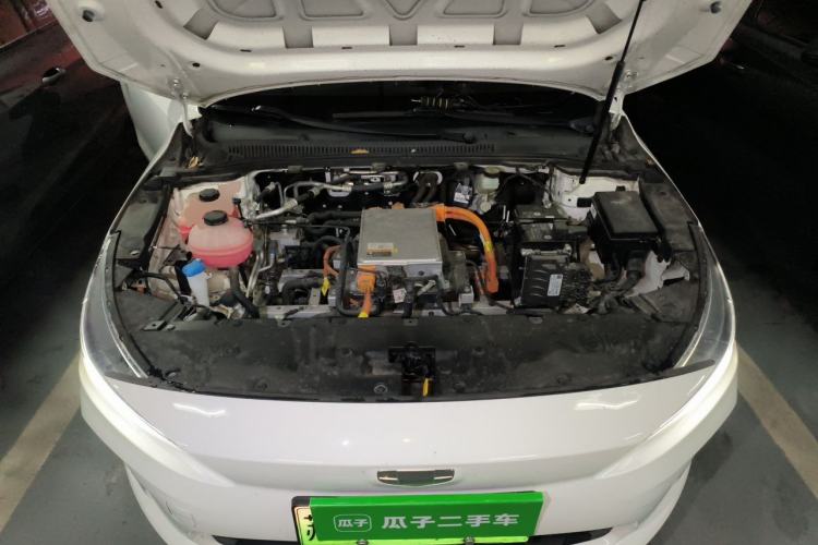 Used Geometry A 2021 Pro Enjoy High-Dimensional Range Edition 430KM A430 Easy-Drive Version Engine Bay