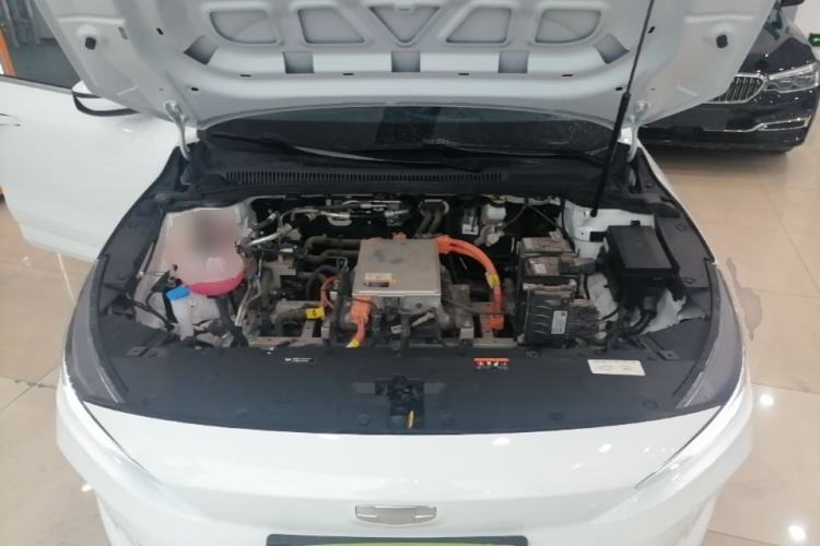 Used Geometry A 2021 Pro Enjoy High-Dimensional Range Edition 430 km A430 Square Version Engine Bay