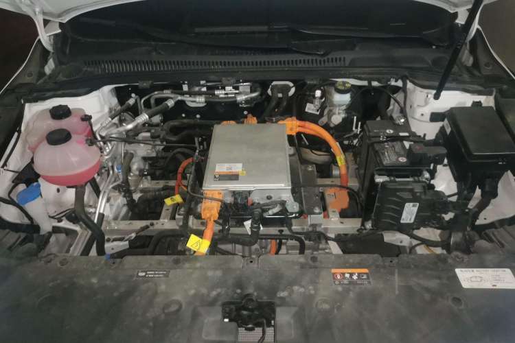 Used Geometry A 2021 Pro Enjoy High-Dimensional Range Edition 430KM A430 Easy-Drive Version Engine Bay