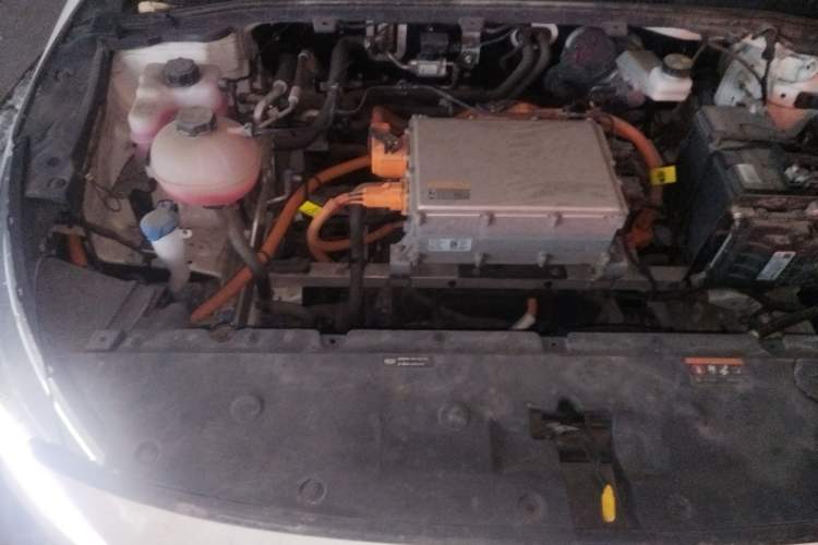 Used Geometry A 2021 Pro Enhanced High-Efficiency Range Version 600KM A600 PowerCube Edition Engine Bay Right