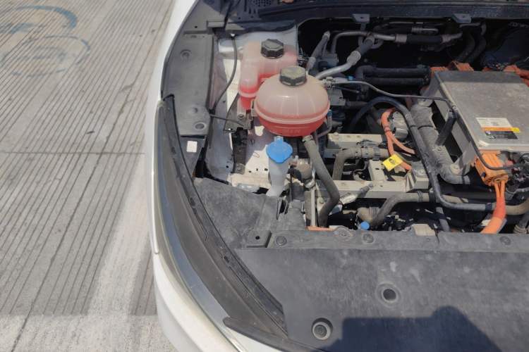 Used Geometry A 2021 Pro Enhanced High-Efficiency Range Version 600KM A600 Asian Games Edition Engine Bay Right