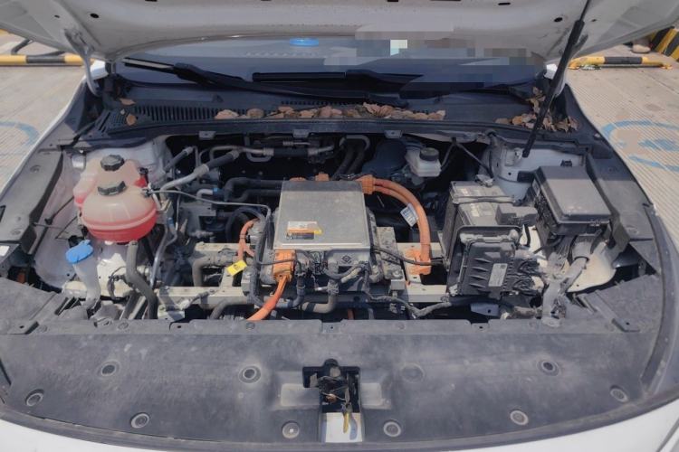 Used Geometry A 2021 Pro Enhanced High-Efficiency Range Version 600KM A600 Asian Games Edition Engine Bay