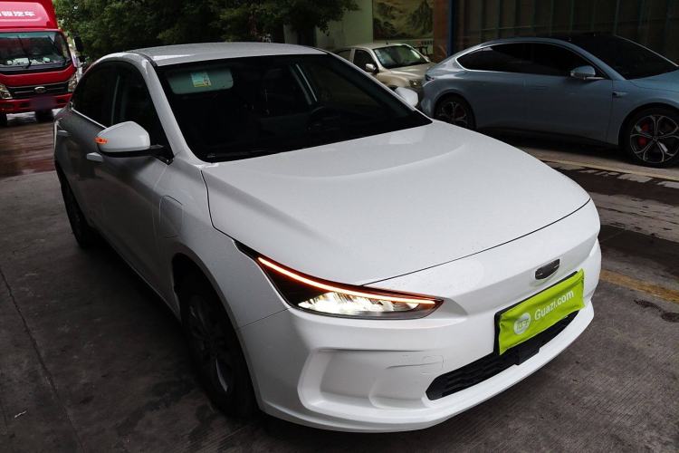 Used Geometry A 2021 Pro Enjoy High-Dimensional Range Edition 430KM A430 Easy-Drive Version Exterior 2