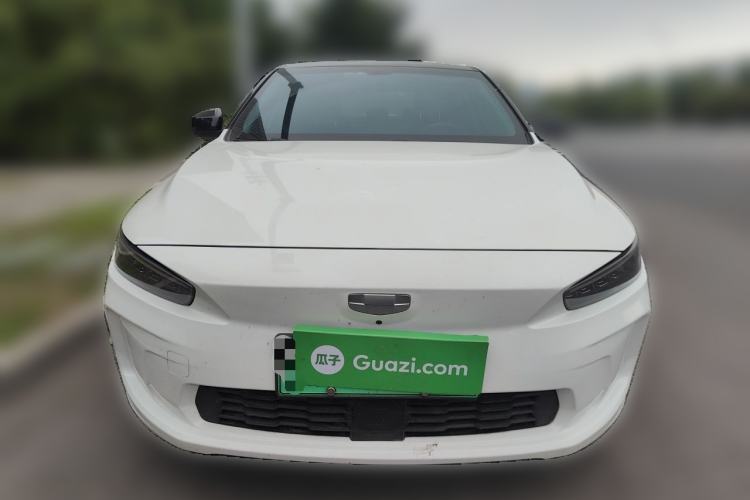 Used Geometry A 2021 Pro Enhanced High-Efficiency Range Version 600 km A600 Cubic Edition Front