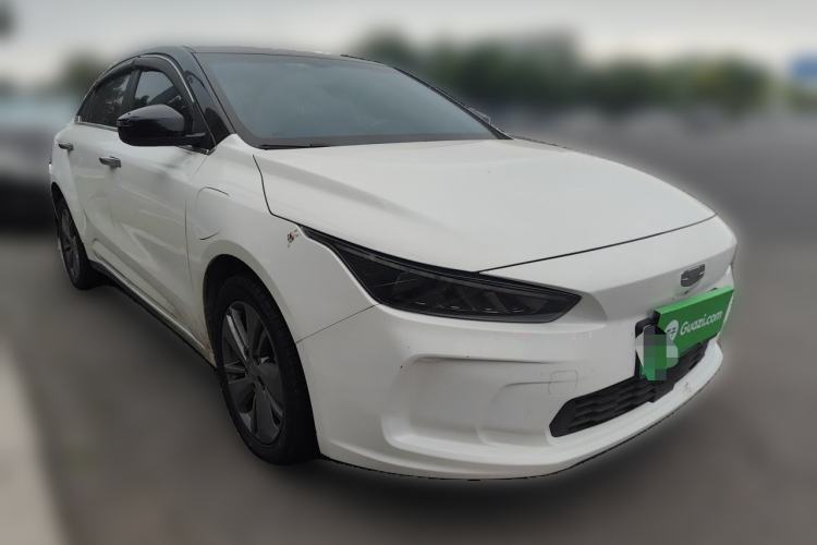 Used Geometry A 2021 Pro Enhanced High-Efficiency Range Version 600 km A600 Cubic Edition Front Right 45 Deg