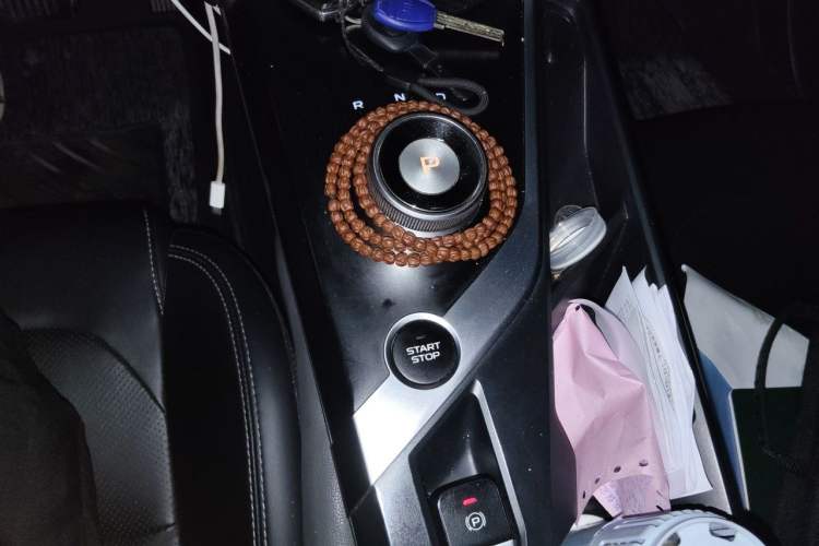 Used Geometry A 2021 Pro Enjoy High-Dimensional Range Edition 430 km A430 Square Version Gear Lever