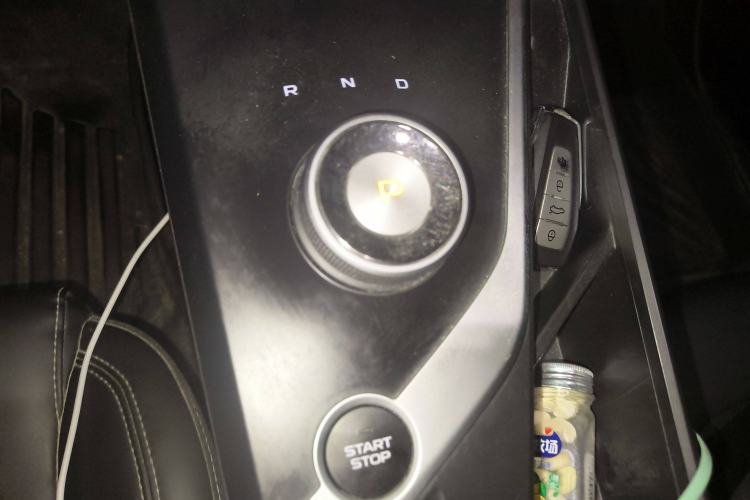 Used Geometry A 2021 Pro Enjoy High-Dimensional Range Edition 430 km A430 Square Version Gear Lever