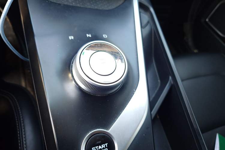 Used Geometry A 2021 Pro Enjoy High-Dimensional Range Edition 430 km A430 Square Version Gear Lever