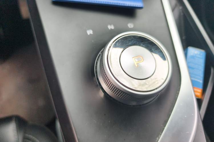 Used Geometry A 2021 Pro Enjoy High-Dimensional Range Edition 430 km A430 Square Version Gear Lever